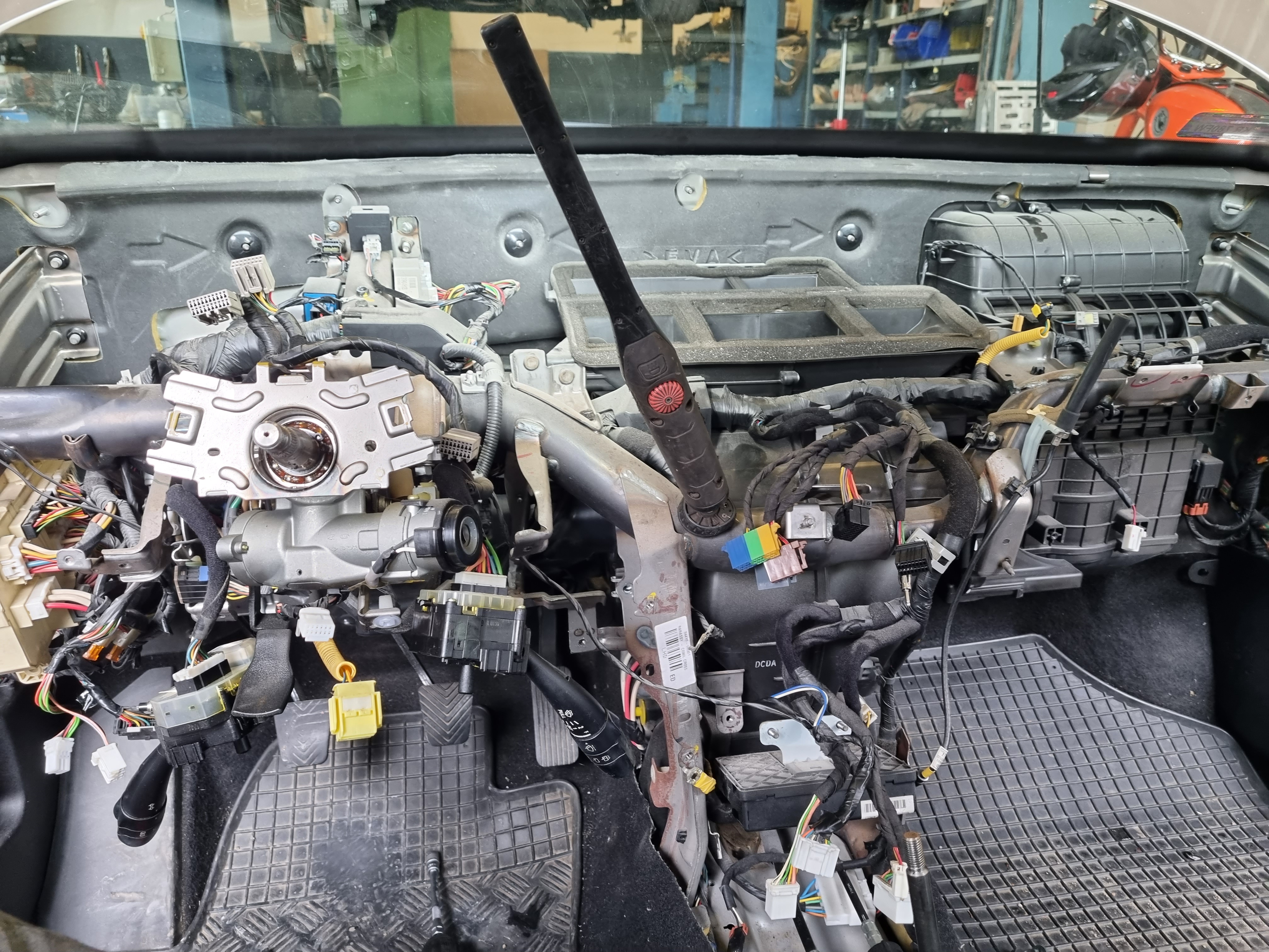 Warsztat samochodowy wymiana parownika Skawina